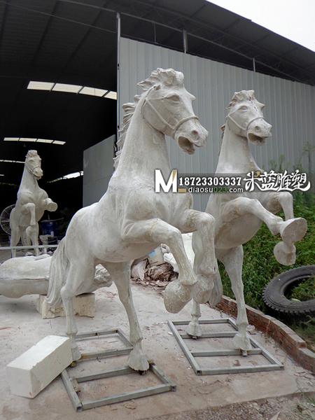 重慶景觀雕塑馬