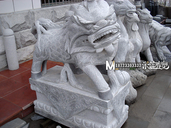 重慶雕塑石雕獅子