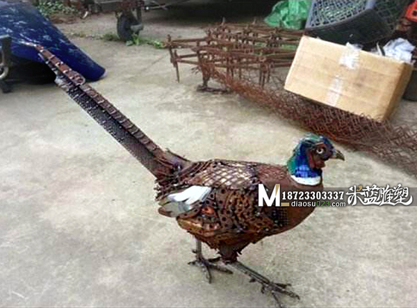 重慶鐵皮雕塑動物野雞